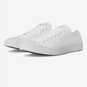 Chuck Taylor All Star Low Top Sneaker
